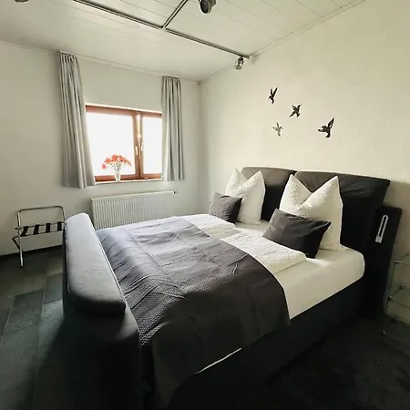 Ferienwohnung Am Storchennest Untermunkheim Экстерьер фото
